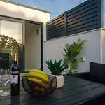 Blue Sky Pool Villa-gm Willa Vodice