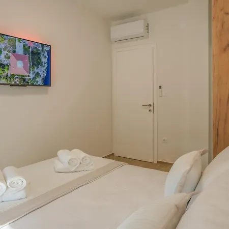 Blue Sky Pool Villa-gm