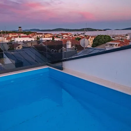 Blue Sky Pool Villa-gm *