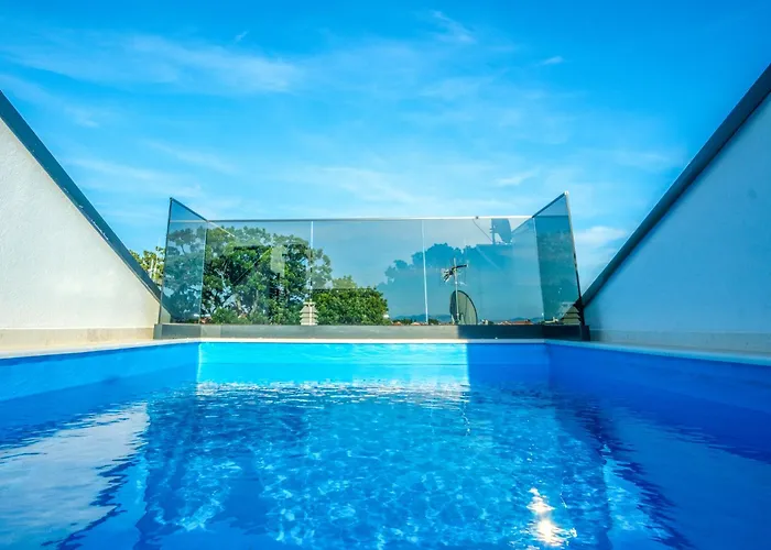 Blue Sky Pool Villa-gm Vila