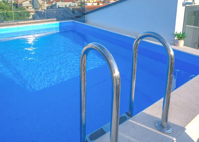 Blue Sky Pool Villa-gm Vodice