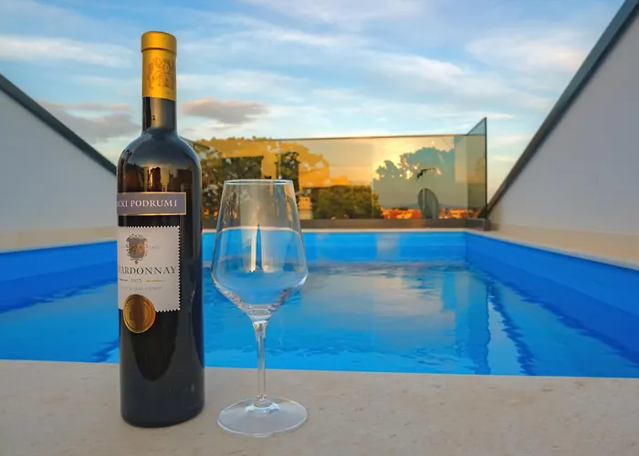 Blue Sky Pool Villa-gm Villa *