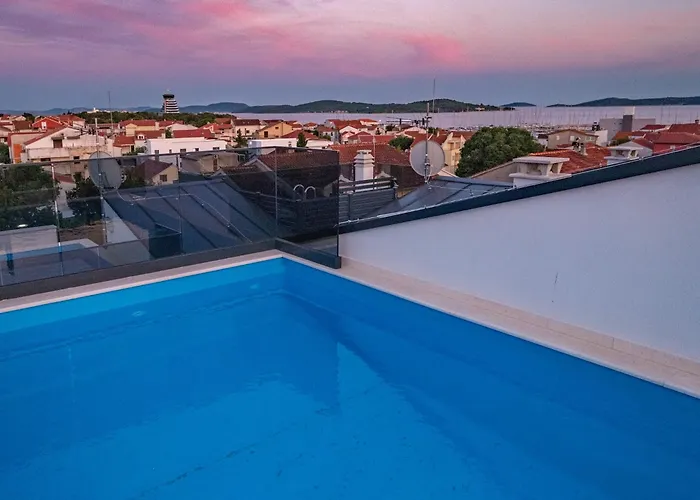 Blue Sky Pool Villa-gm *