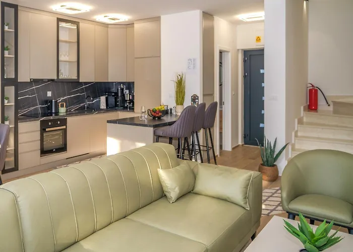 Blue Sky Pool Villa-gm